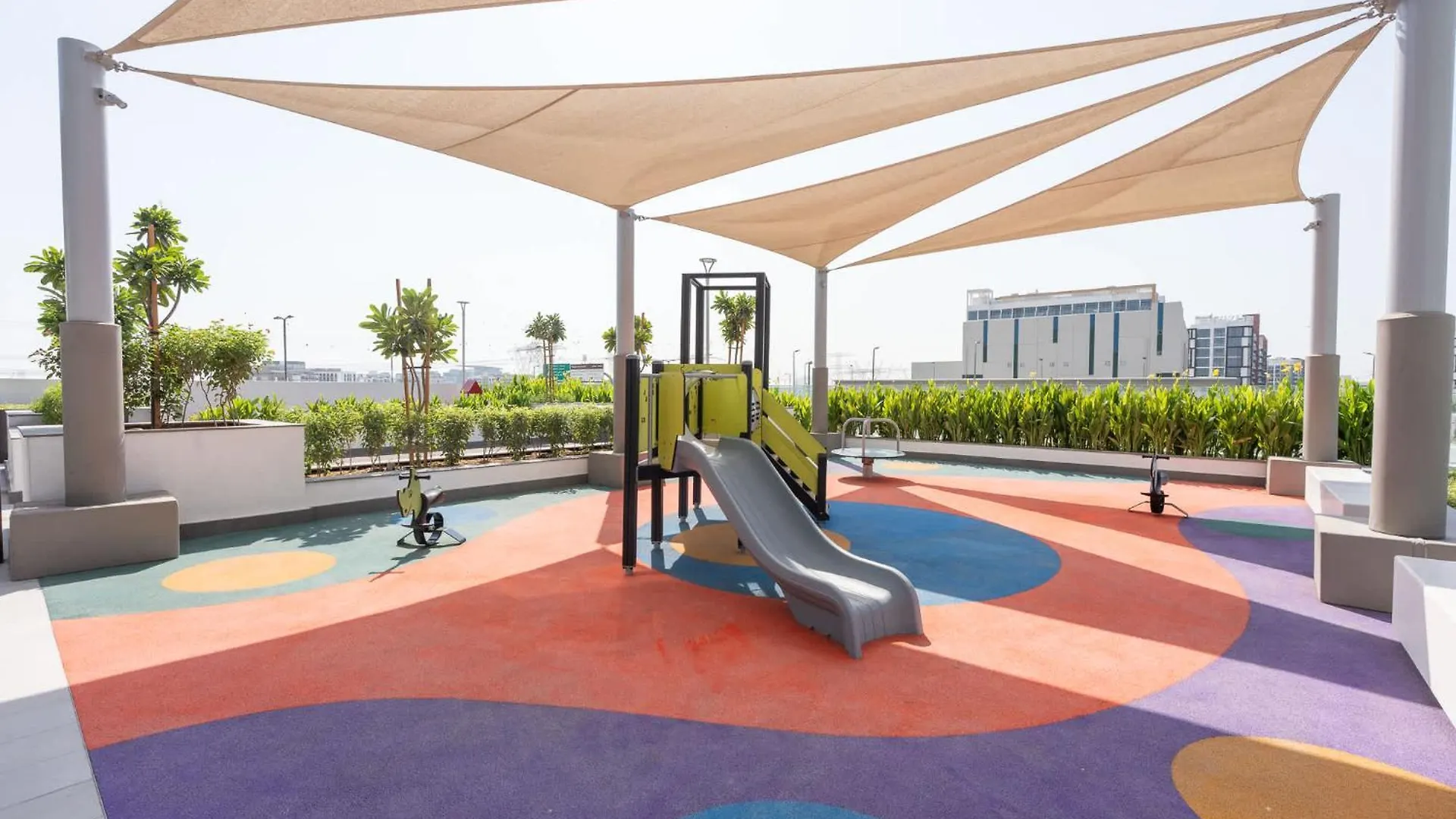 Awesome Studio Apartment Perfect For 2 At Azizi Riviera 46 Dubai